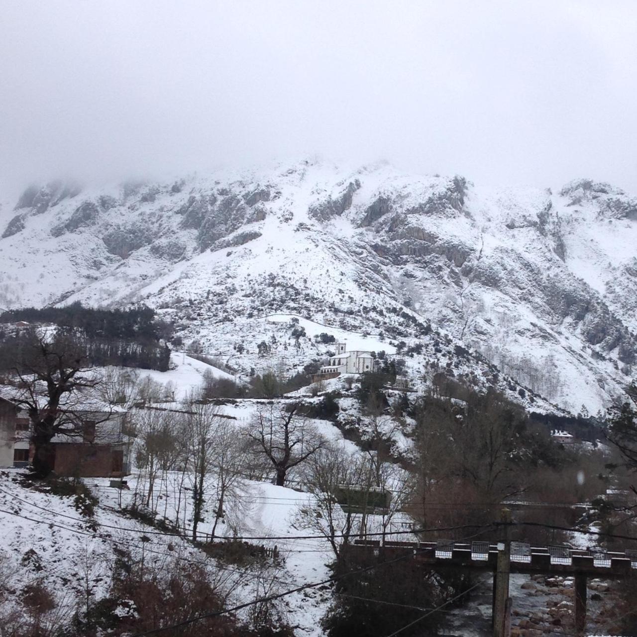 Posada Rural Penasagra Quintanilla ภายนอก รูปภาพ